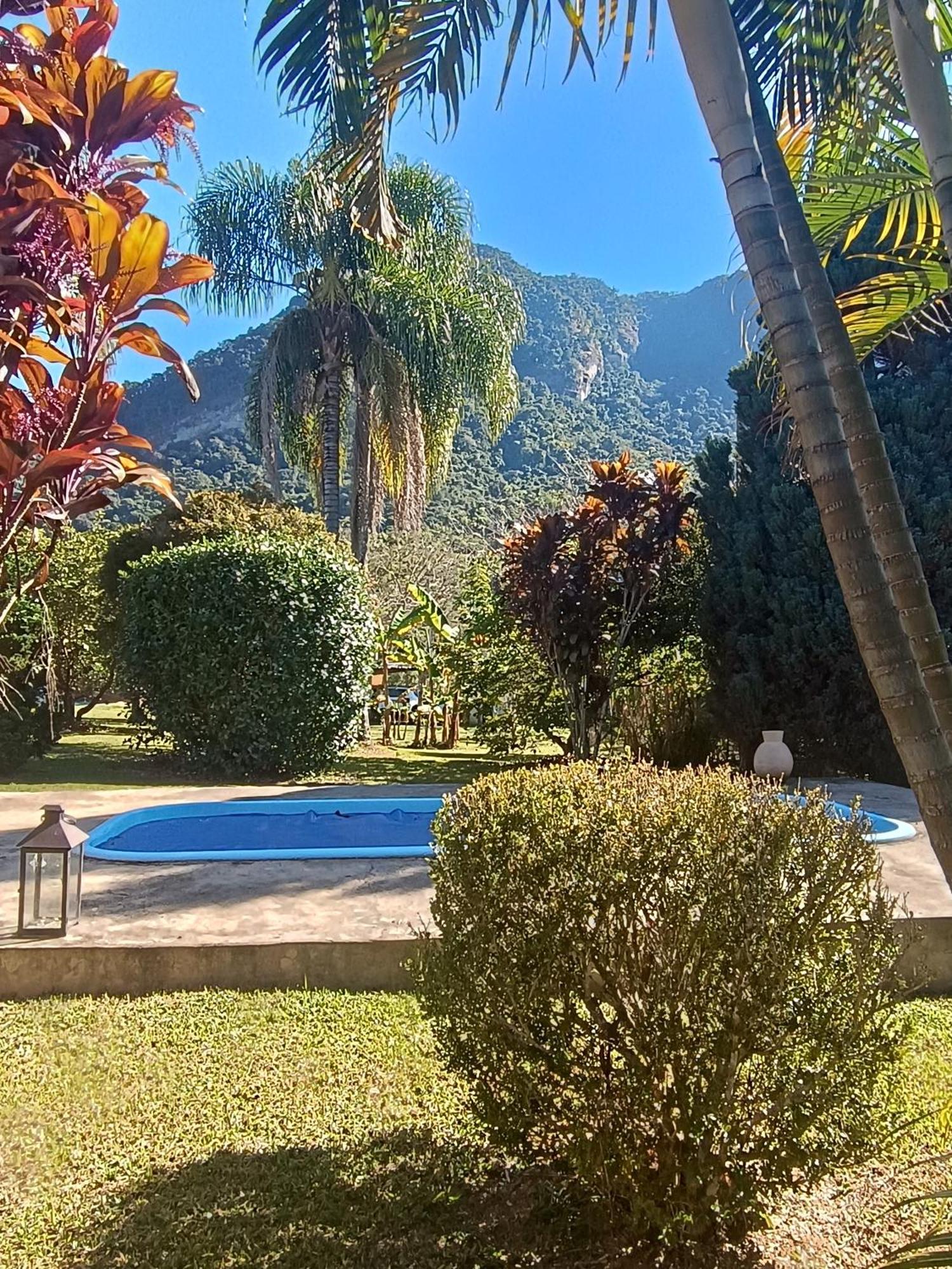 Entrevistas Chales E Suites São Bento do Sapucaí Buitenkant foto