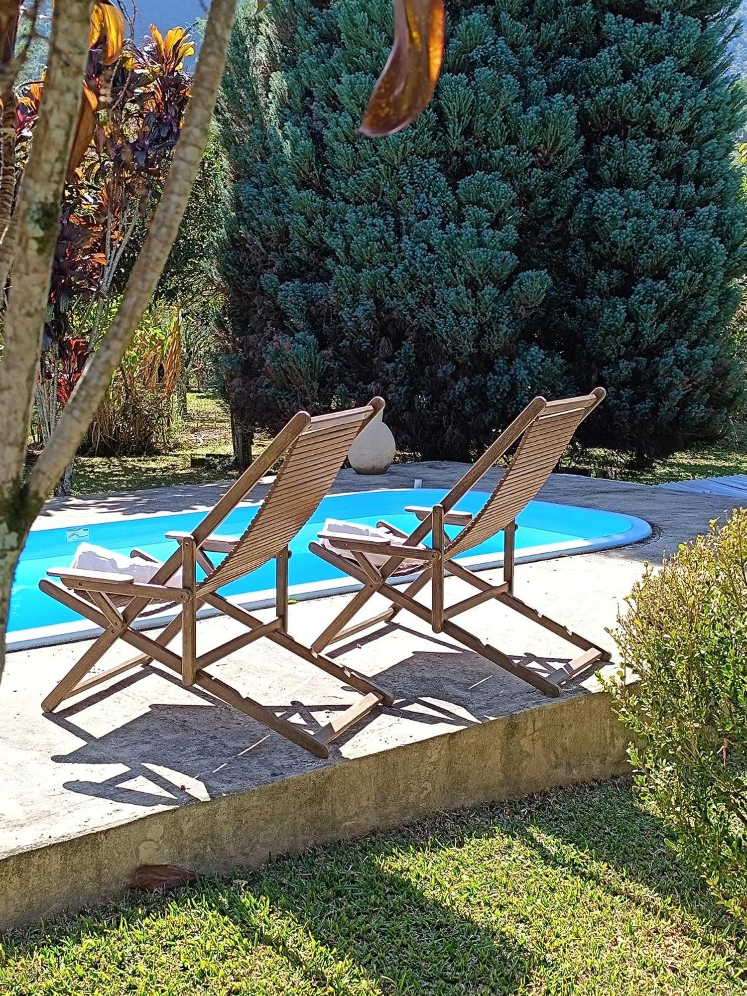 Entrevistas Chales E Suites São Bento do Sapucaí Buitenkant foto